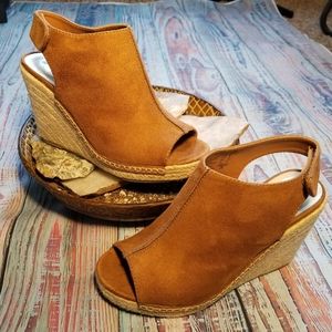 Brash peep toe wedges